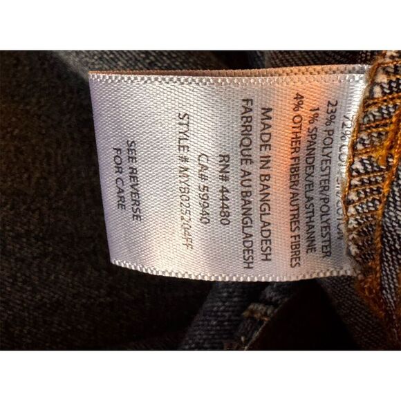 Tinseltown Women's Size 11 Blue Flare Pull-On Jeans Medium Wash - Picture 12 of 15